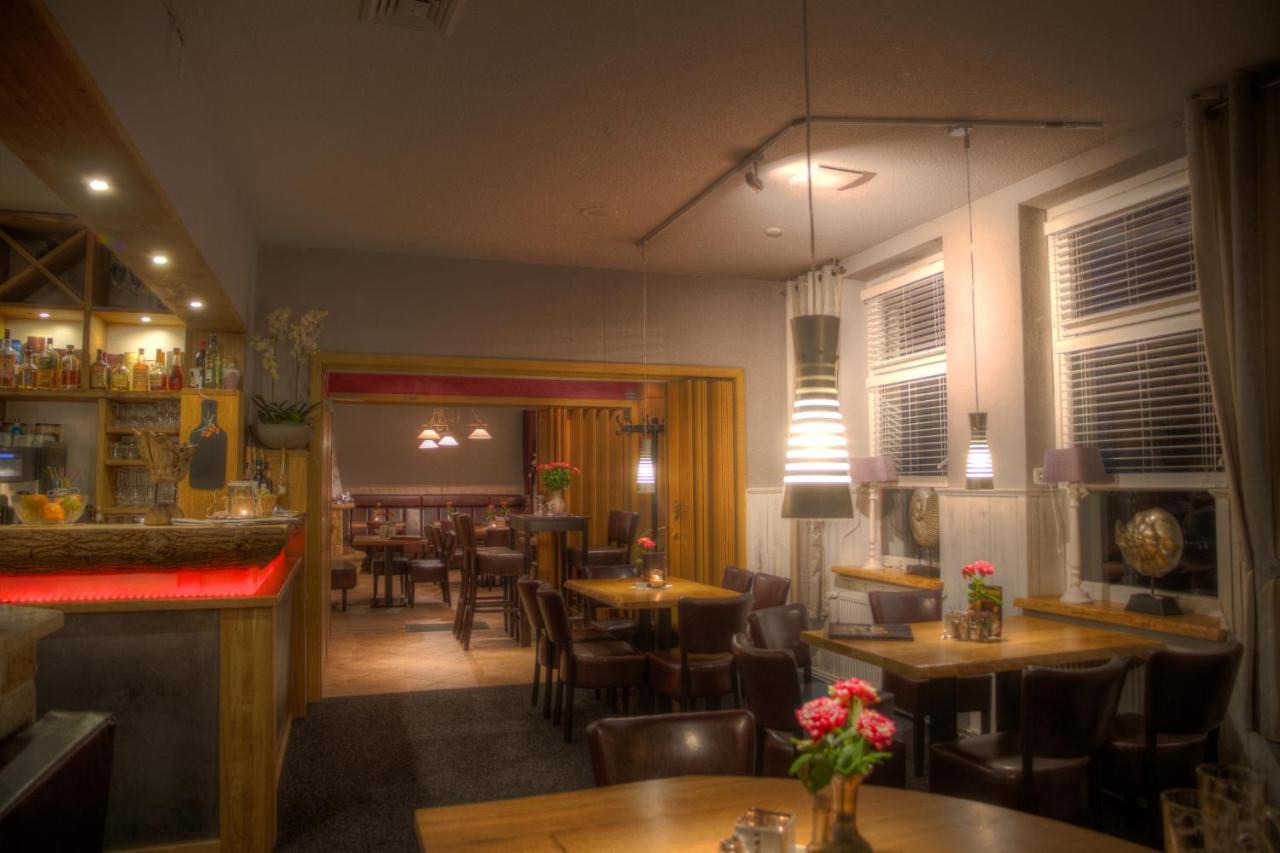 Restaurant Und Pension Zur Nassen Ecke Wittenbeck Exterior foto